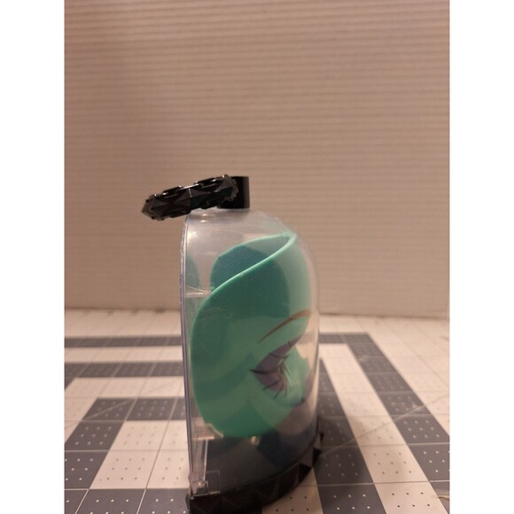 Monster High Gore-geous Ghoul Beast Freaky Friend mask in case - Picture 4 of 5